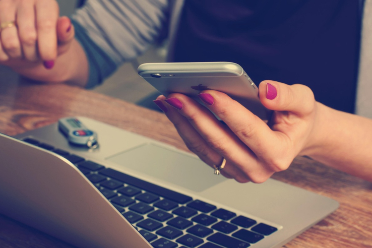 Új funkciókkal bővült a K&H mobilbankja