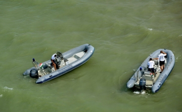 Meghalt egy férfi a Balatonban Balatonfenyvesnél