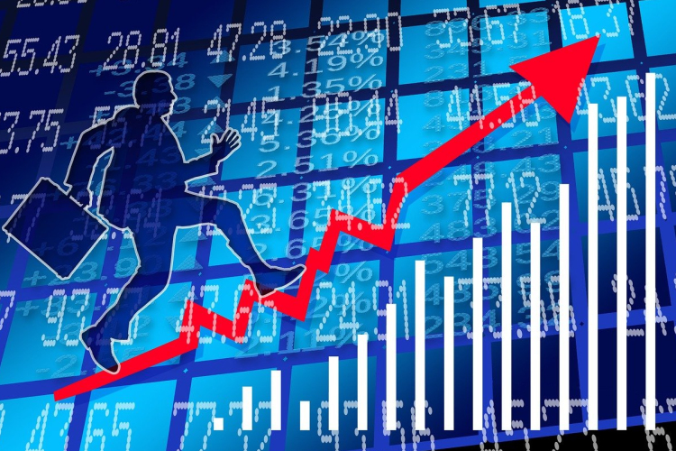 Húszmilliárdon túl - egyre több fiatal él a K&H munkáshitelével