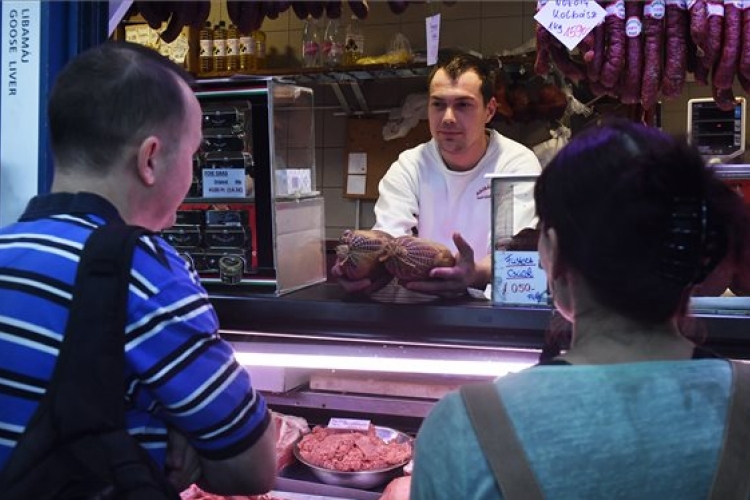 Kiemelten ellenőrzik a húsvéthoz köthető termékeket